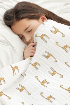 Aden and Anais - jungle jam - giraffe/white classic muslin dreamblanket - Artock Australia