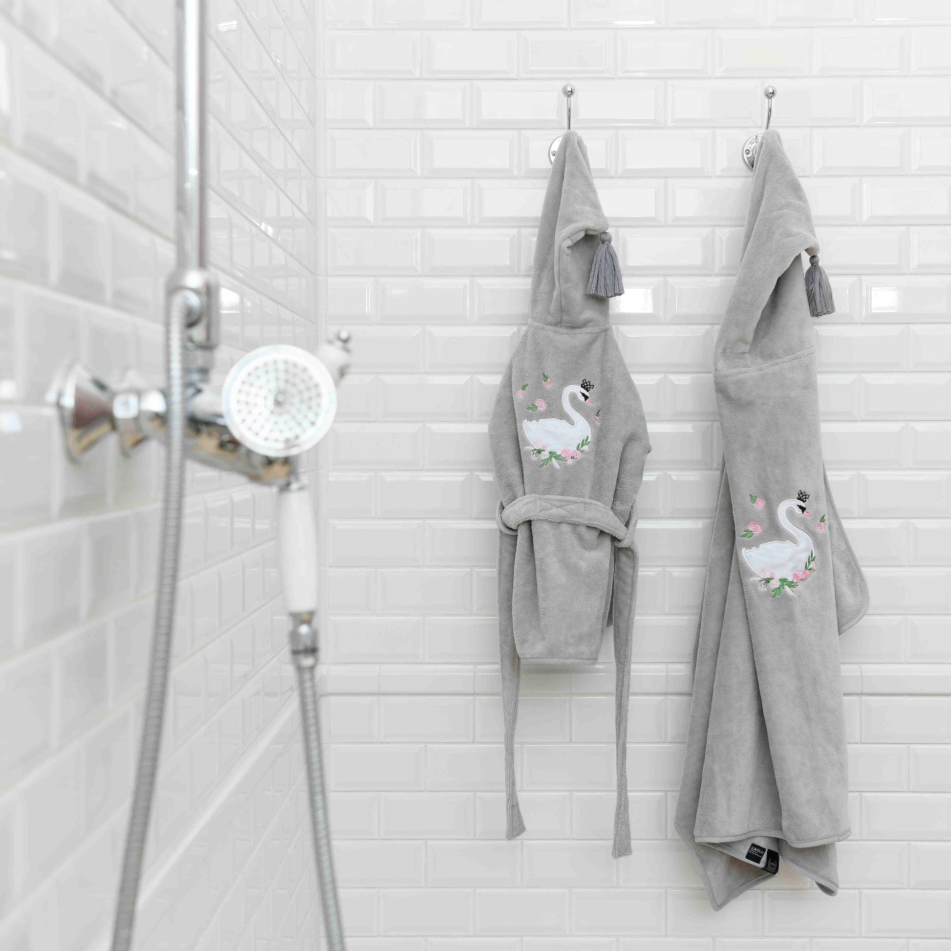 La Millou - Bathrobe Bamboo Soft | Medium | Doggy Unicorn | Mint - Artock Australia