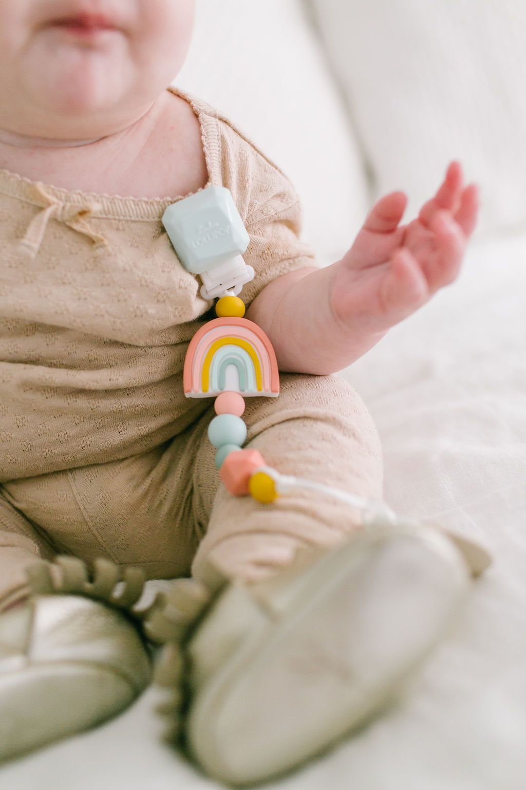 Loulou Lollipop | Darling Pacifier Clip - Rainbow | Artock Australia