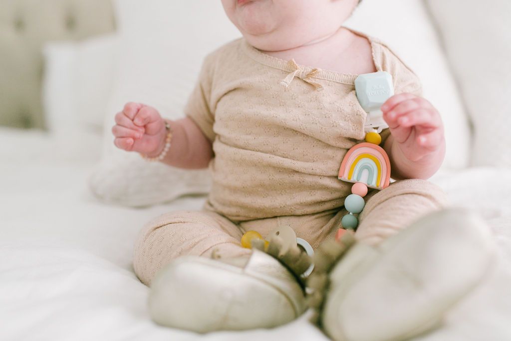 Loulou Lollipop | Darling Pacifier Clip - Rainbow | Artock Australia