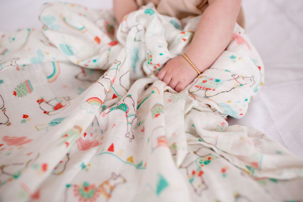 Loulou Lollipop | Muslin Quilt Blanket - Llama | Artock Australia