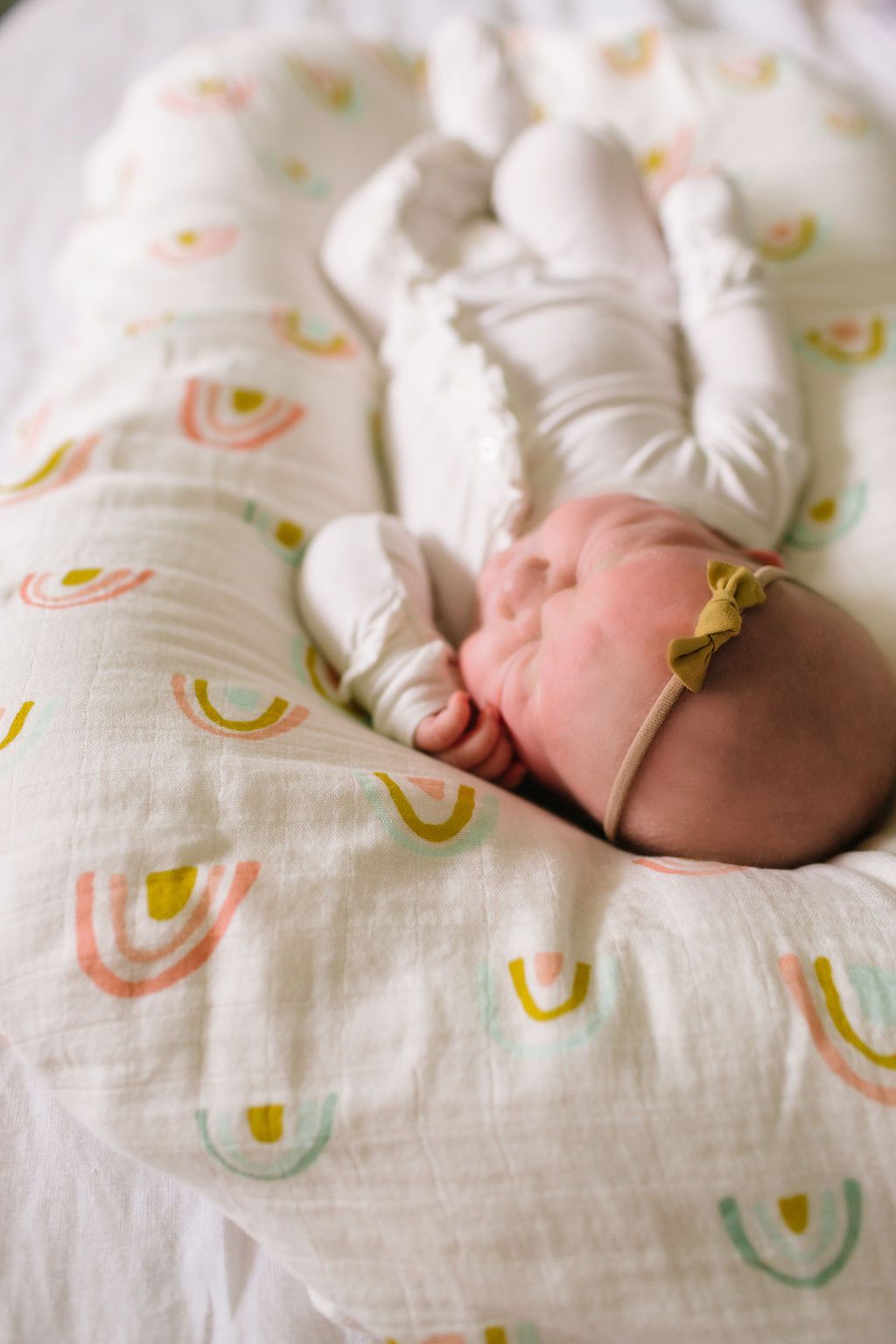 Loulou Lollipop | Muslin Swaddle - Llama Rainbow | Artock Australia