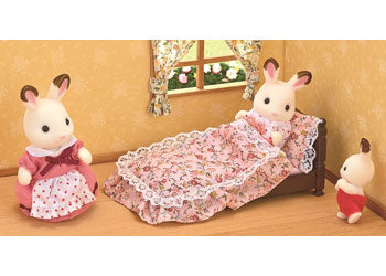 Sylvanian Families | Classic Antique Bed | Artock Australia