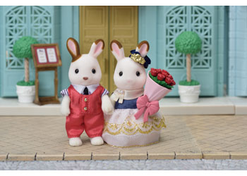 Sylvanian Families | Cute Couple Set | Artock Australia